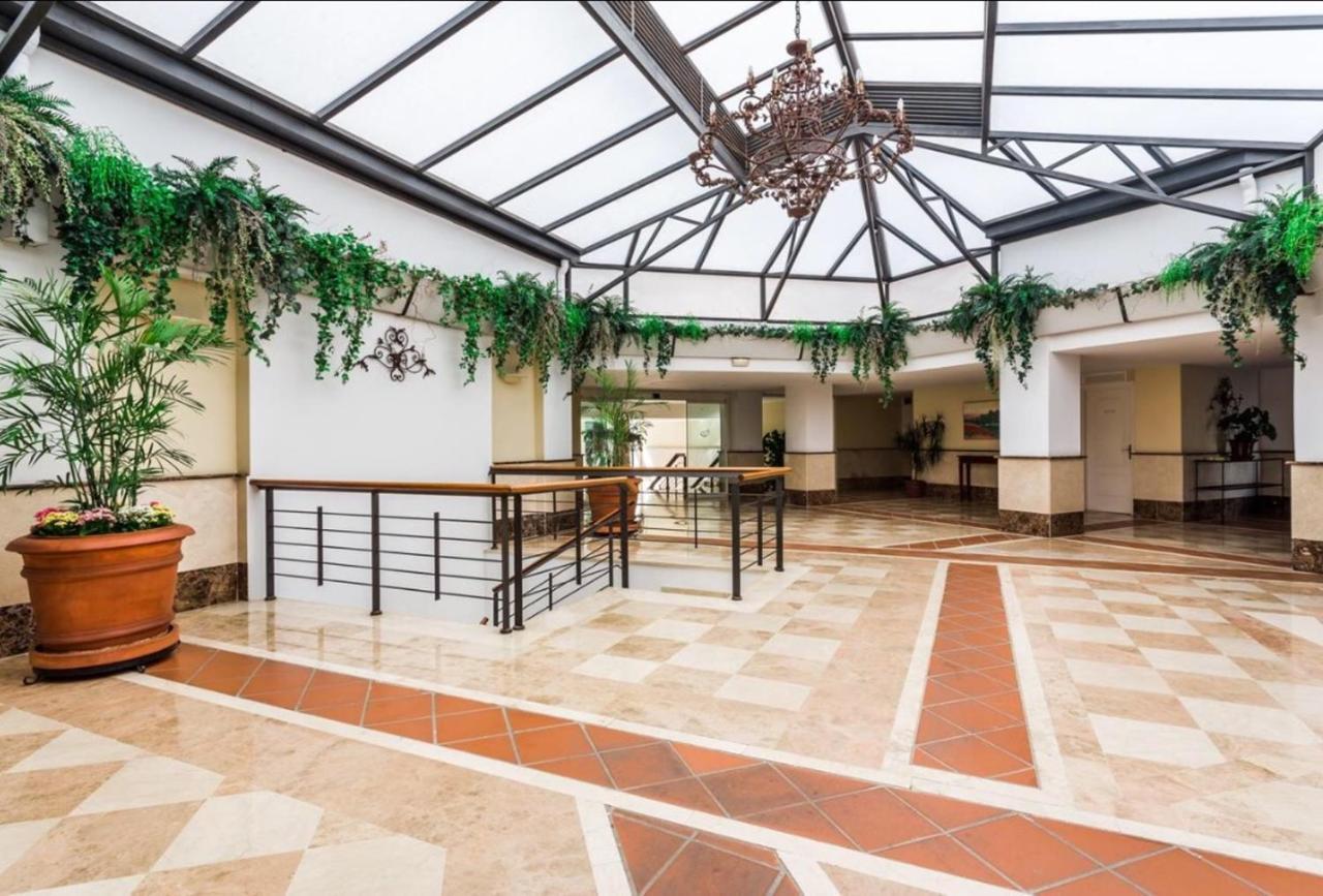 Terrazas De Banus Διαμέρισμα Μαρμπέλλα Εξωτερικό φωτογραφία
